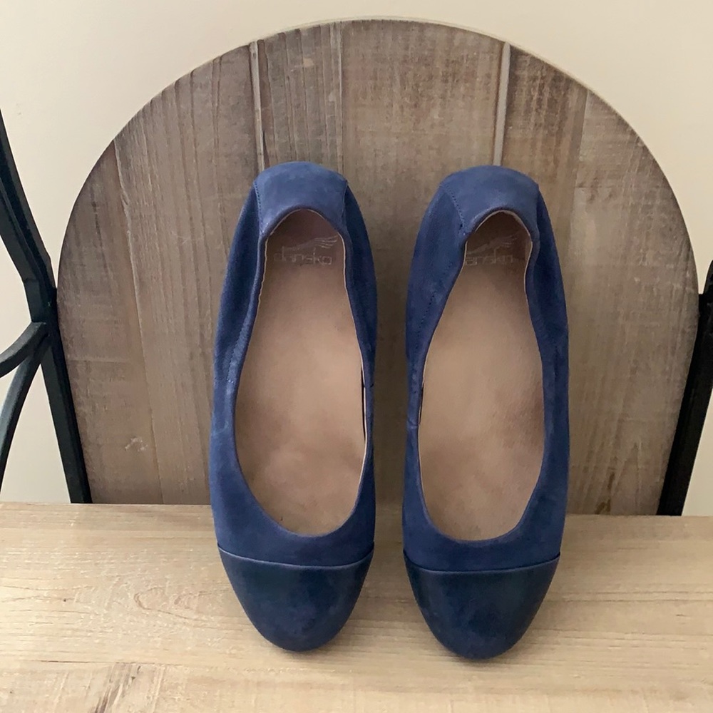 Dansko blue flats